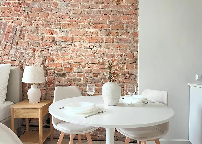 Premium With Air Conditioning For Couples In The Heart Of Krakow, Main Square Krakkó