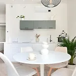 Appartamento Premium With Air Conditioning For Couples In The Heart Of Krakow, Main Square