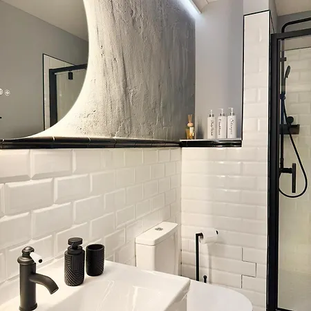 Premium With Air Conditioning For Couples In The Heart Of Krakow, Main Square