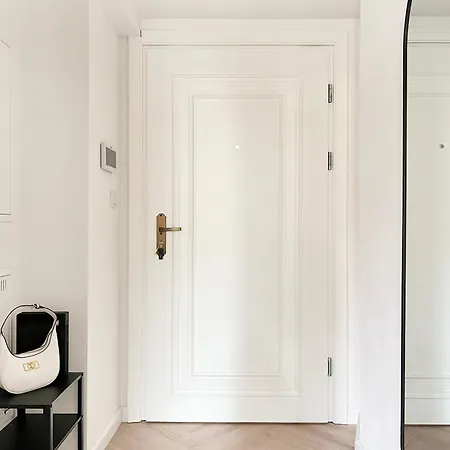 Premium With Air Conditioning For Couples In The Heart Of Krakow, Main Square *