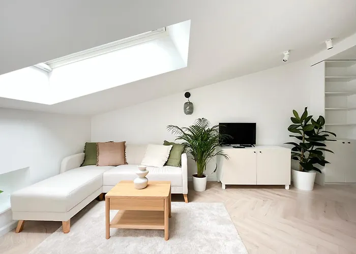 Premium With Air Conditioning For Couples In The Heart Of Krakow, Main Square