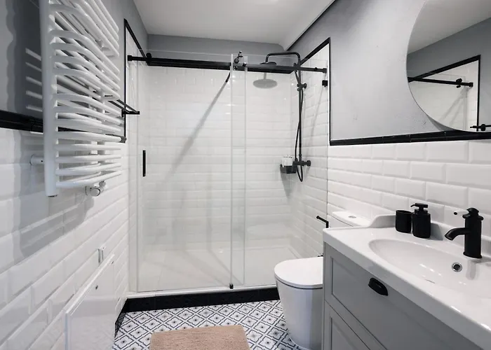 Premium With Air Conditioning For Couples In The Heart Of Krakow, Main Square