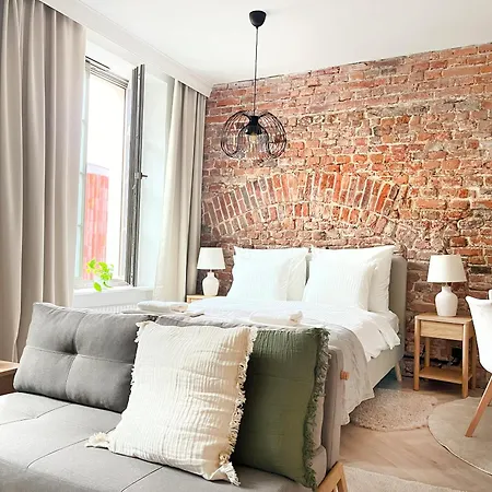 Premium With Air Conditioning For Couples In The Heart Of Krakow, Main Square Апартаменты