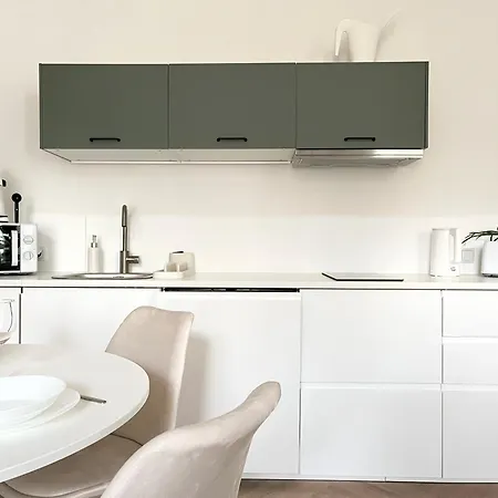 Premium With Air Conditioning For Couples In The Heart Of Krakow, Main Square Апартаменты Краков