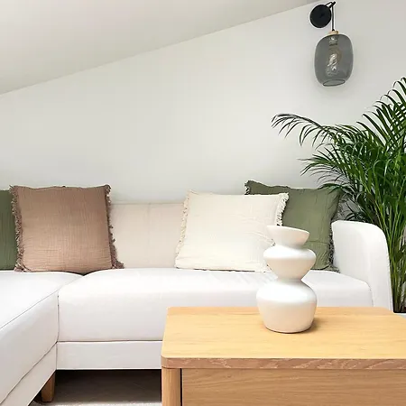 Premium With Air Conditioning For Couples In The Heart Of Krakow, Main Square Апартаменты *