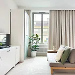 Premium With Air Conditioning For Couples In The Heart Of Krakow, Main Square *