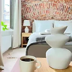 아파트 Premium With Air Conditioning For Couples In The Heart Of Krakow, Main Square 크라쿠프