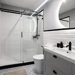 Premium With Air Conditioning For Couples In The Heart Of Krakow, Main Square 크라쿠프